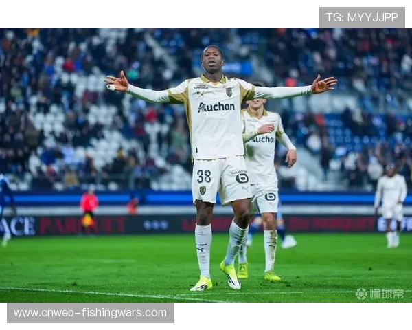 朗斯22轮42球创半世纪记录,进攻复兴能否持续挑战法甲传统格局?